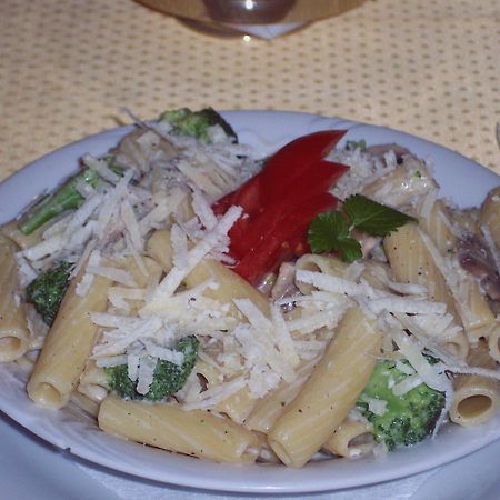 ホテル バルバカン レヴォチャ エクステリア 写真