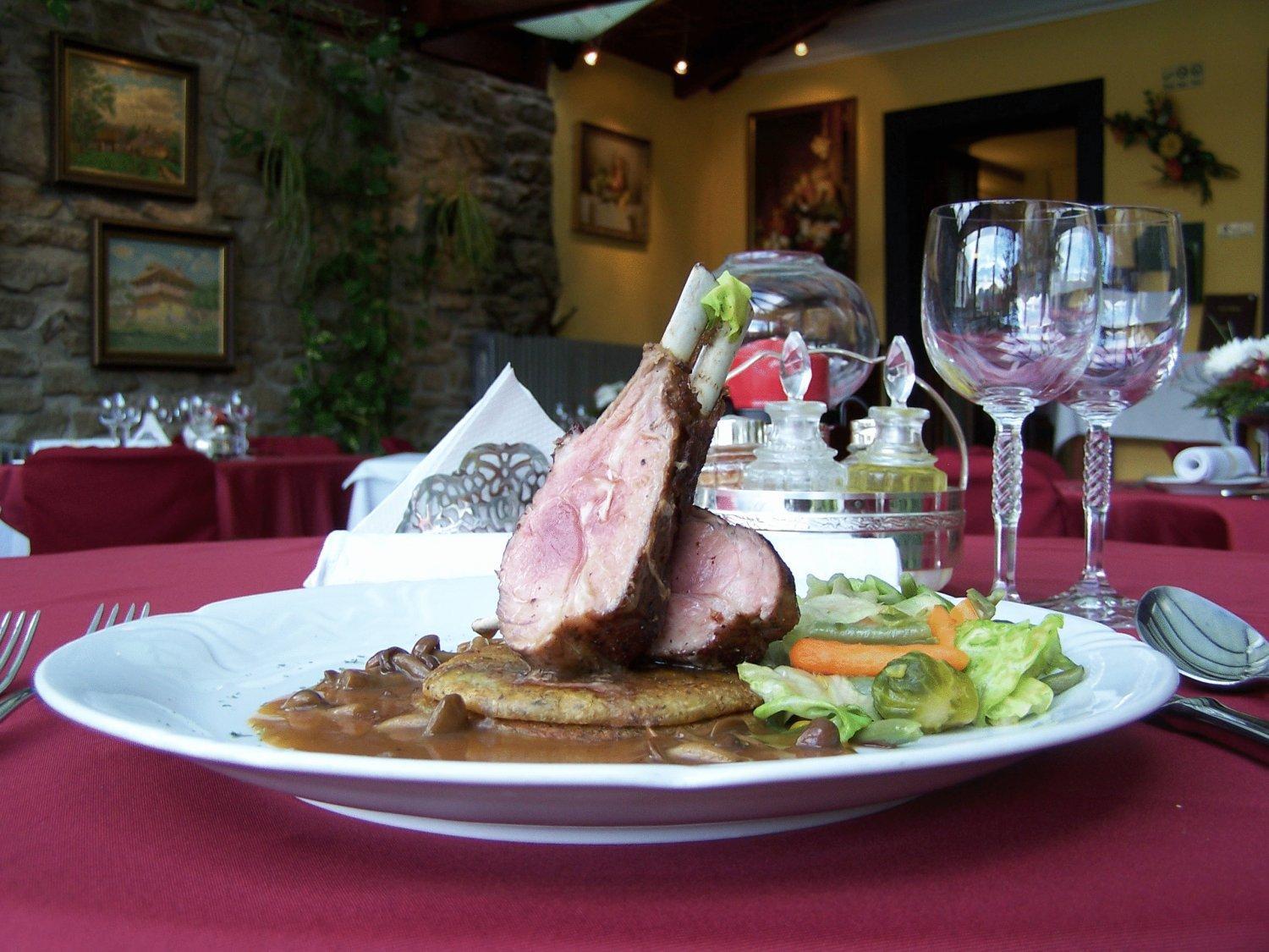 ホテル バルバカン レヴォチャ エクステリア 写真